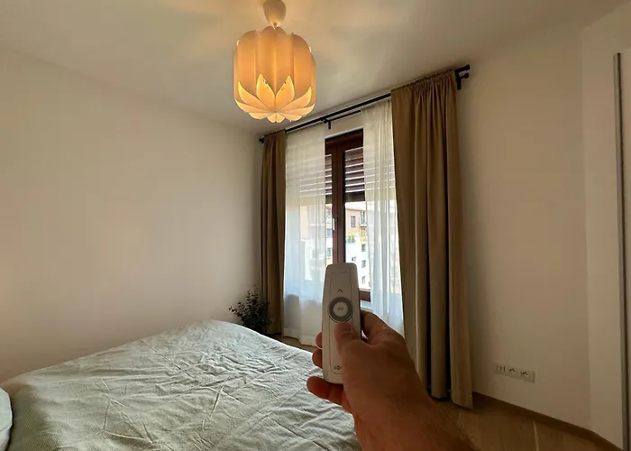 Zwirn1, Uplne Nove, Parkovanie, Klimatizacia, *