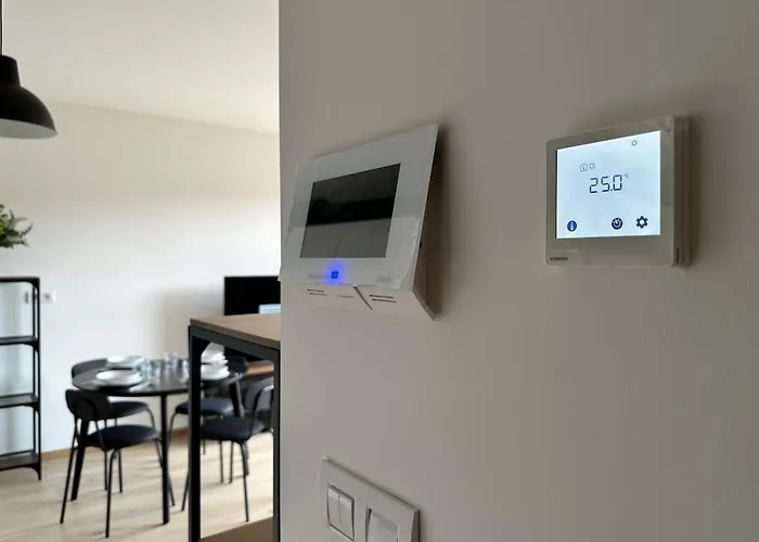 Zwirn1, Uplne Nove, Parkovanie, Klimatizacia, Apartament *