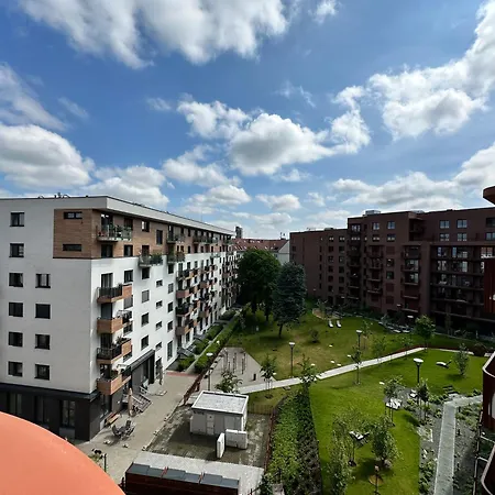 Zwirn1, Uplne Nove, Parkovanie, Klimatizacia, * Pressburg