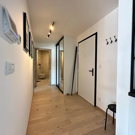 Appartement Zwirn1, Uplne Nove, Parkovanie, Klimatizacia,